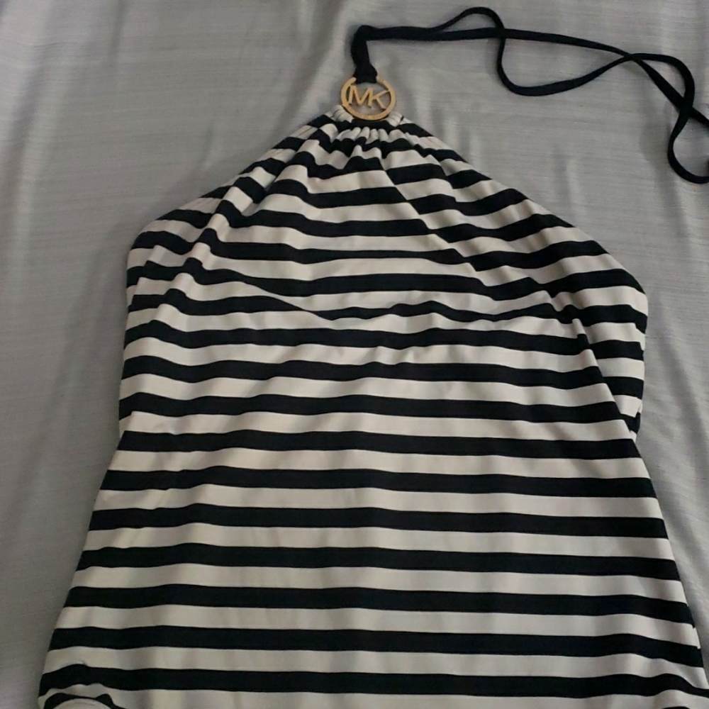 MICHAEL KORS HALTER STYLE SWIMMING SUIT!! SIZE 14 BLACK AND WHITE STRIPES
